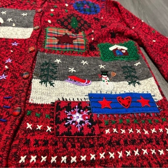 Vintage Red Embroidered Festive Holiday Cardigan Sz M Ugly Christmas Sweater - Picture 3 of 9